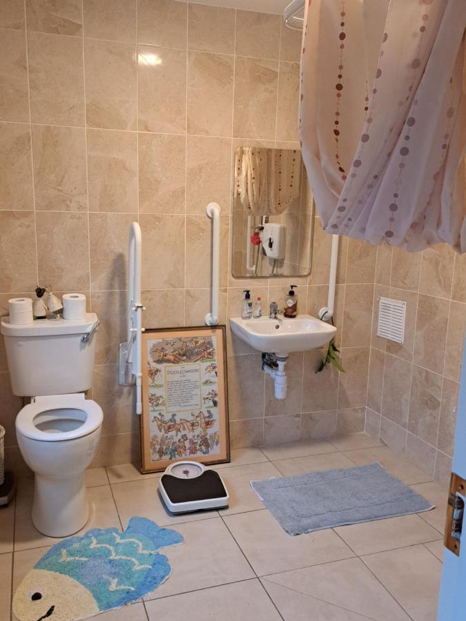 Budget Double Room In City Kilkenny Exterior foto